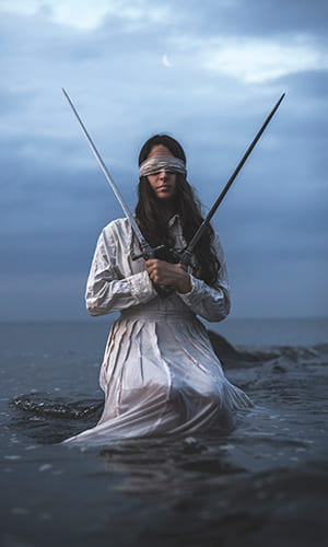 Двойка мечей