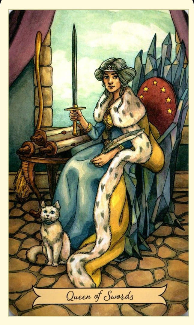 Королева мечей — Everyday Witch Tarot