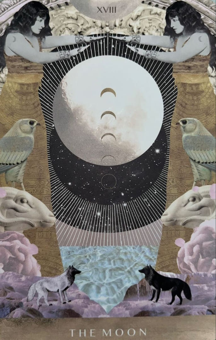 Думает ли он обо мне? Расклад таро, когда не можешь перестать гадать