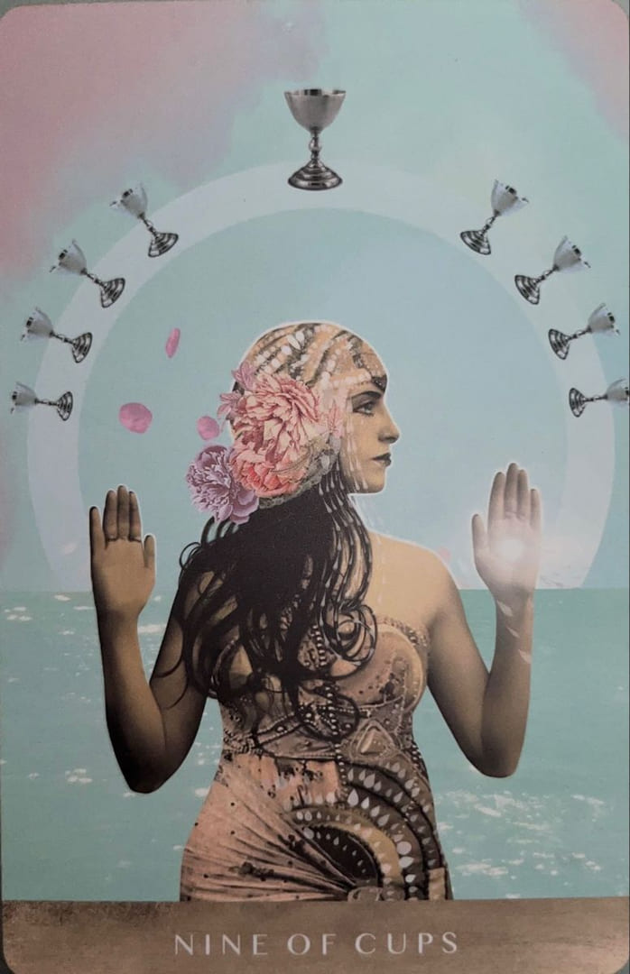 Девятка чаш — Таро Лунного Дитя